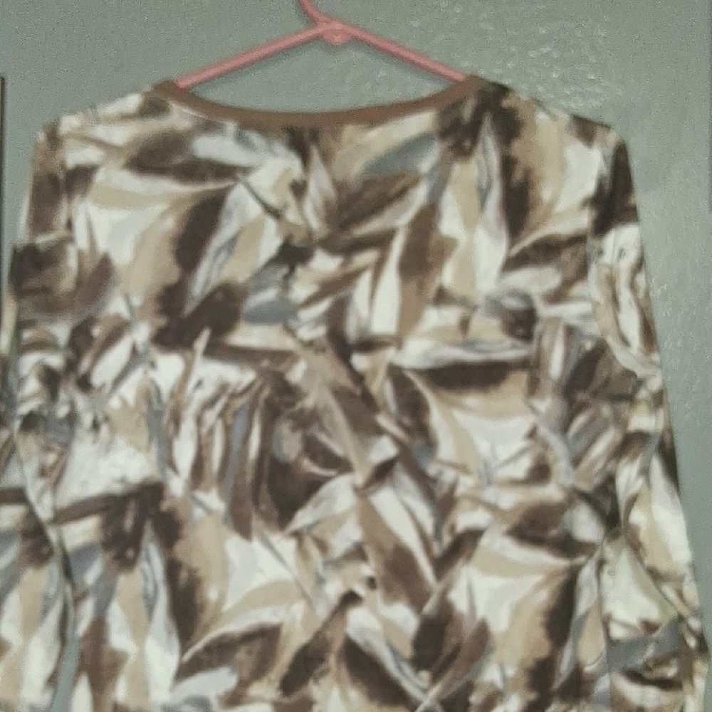 Karen Scott Beige and Brown Abstract Top - Picture 5 of 6